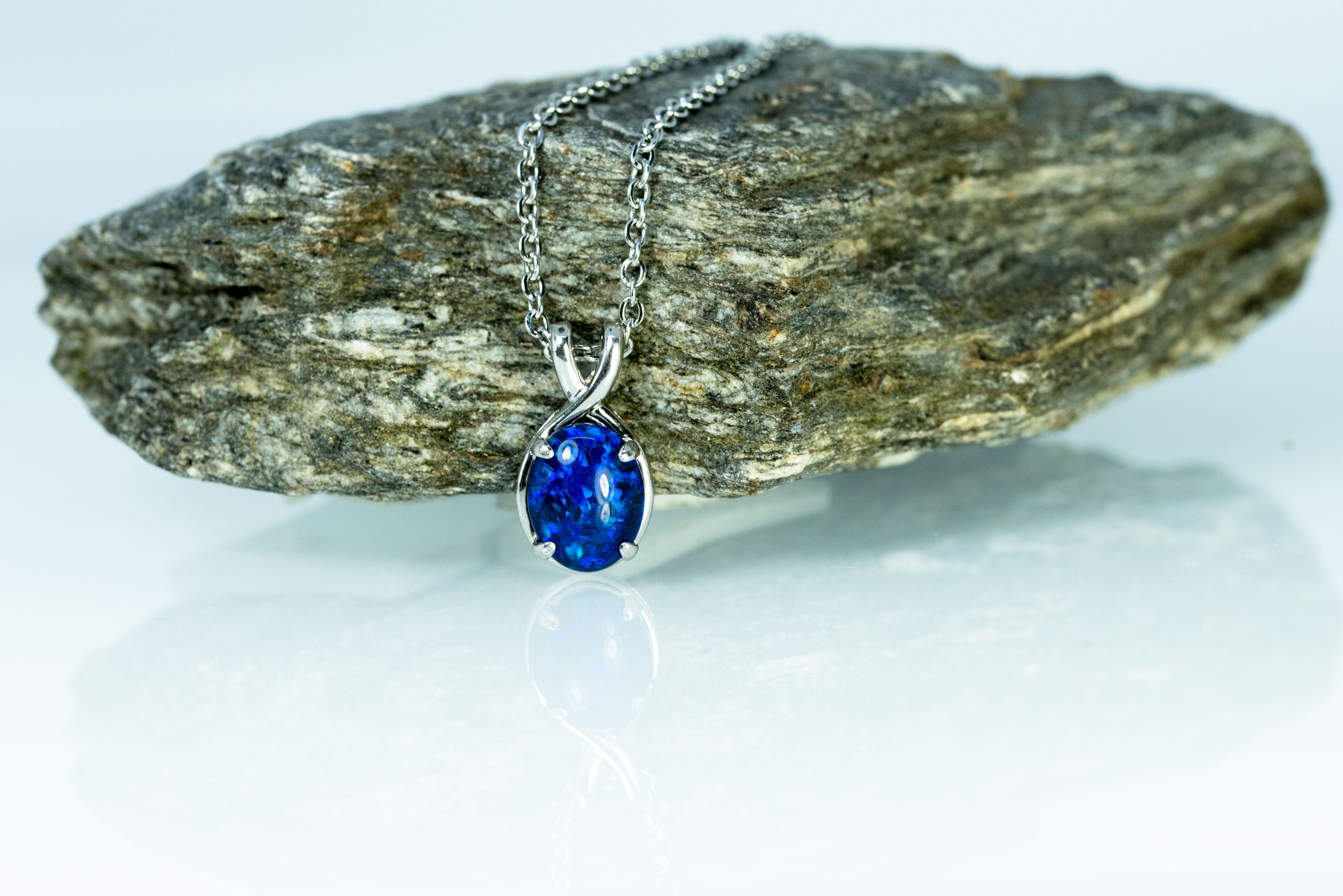 Danity Australia Triplet Opal Necklace - Ocean Blue Opal Pendant - Genuine Australian Triplet Opal Necklace Pendant in Sterling Silver White Gold Plated